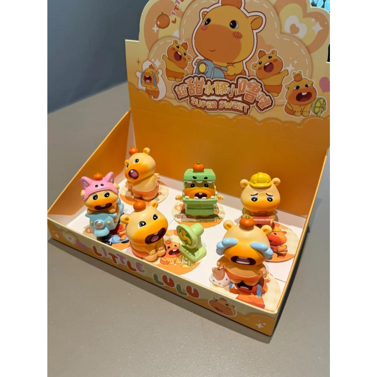 Siri Capybara Little Lulu yang sangat comel hs0253
