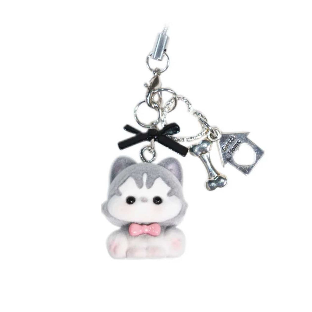 Where can I hang my phone on a lanyard  hs0224