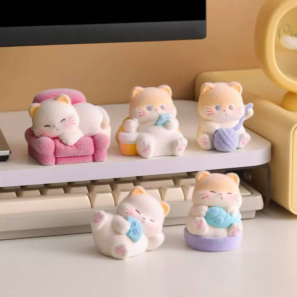 The Art of Cat-Like Lying Flat hs0220