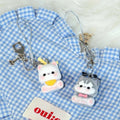 Where can I hang my phone on a lanyard  hs0224